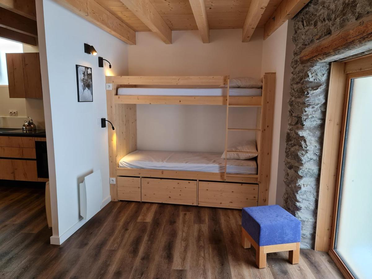La Maizon Du Bois - Le Haut Appartement De 130 M2 - Le Bas Appartement De 70 M2 Ла План Екстериор снимка